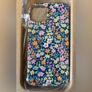 Stocking Stuffer!! New in box iPhone 13 case. Floral design